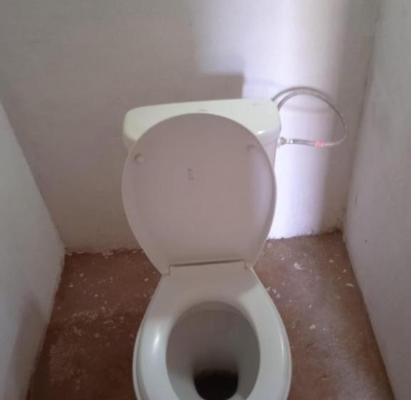 اتاق ساده سه‌ نفره, Camp Life Nomade