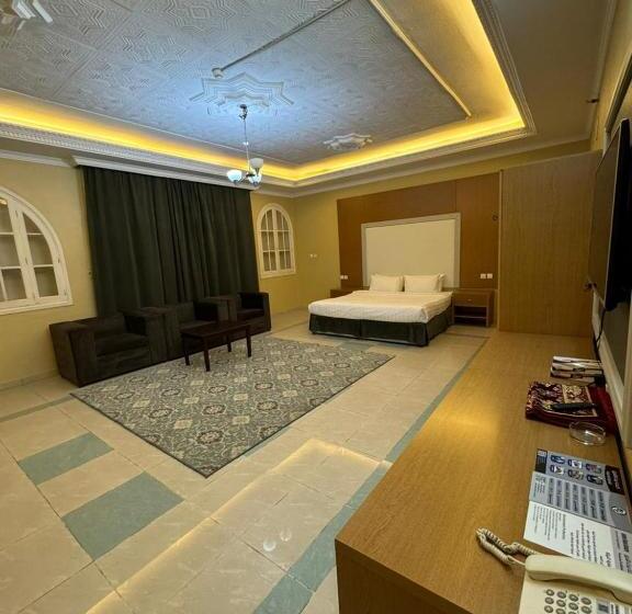 جناح عائلي, شقق اجنحة بيداء الشرق للشق المخدومة