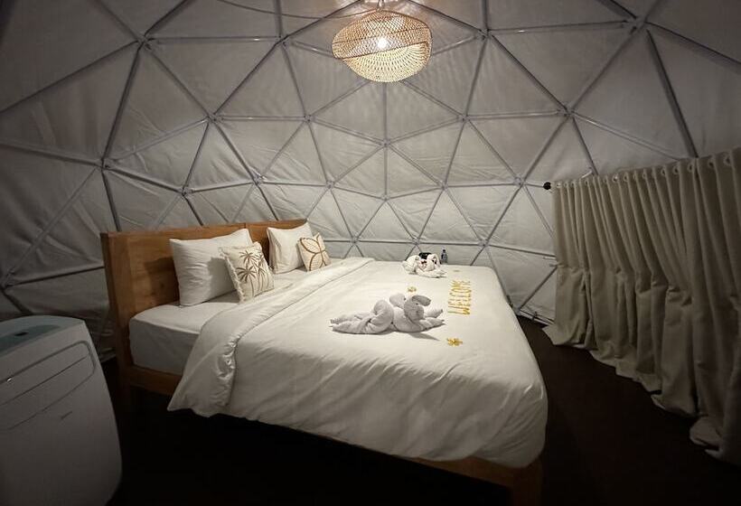 Standard Tent, Glamping @ Pebbles & Fins