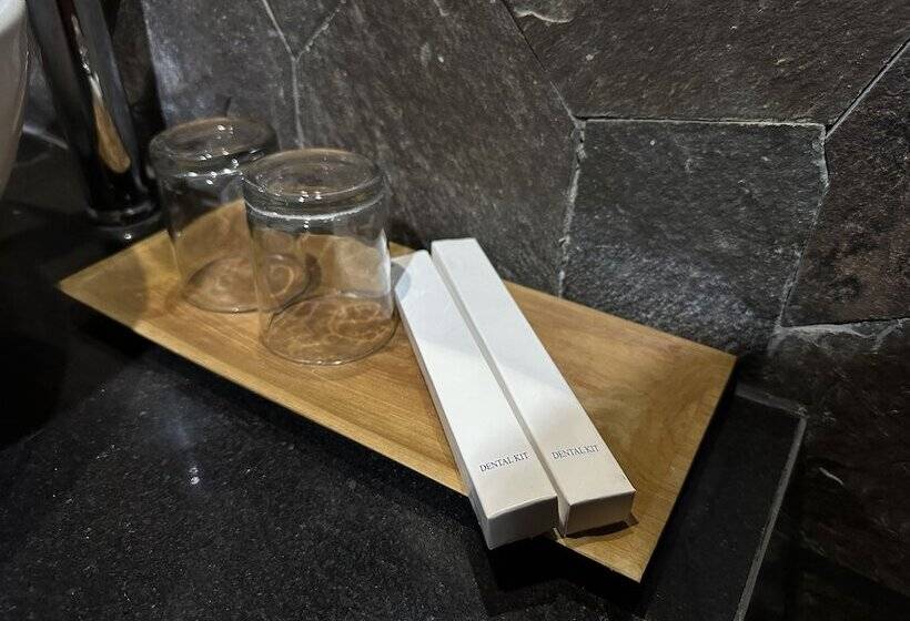 Standard Tent, Glamping @ Pebbles & Fins