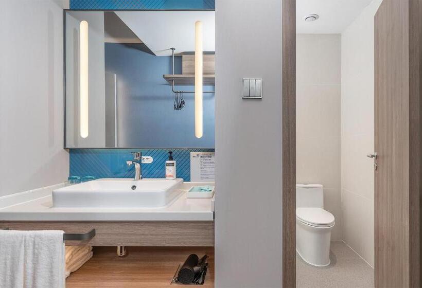 Люкс Кровать Кинг, Holiday Inn Express Xiamen Jimei New Town By Ihg