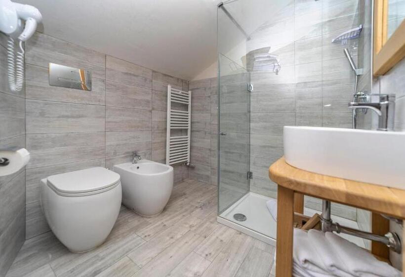 수피리어 트리플 룸, Hotiday Chalet Sestriere Vialattea