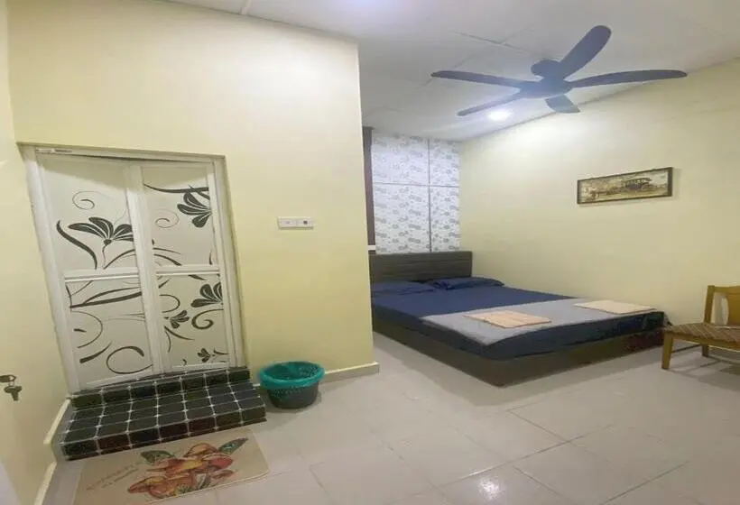 Standard-huone, Oyo Home 90904 Ray Yan Guesthouse