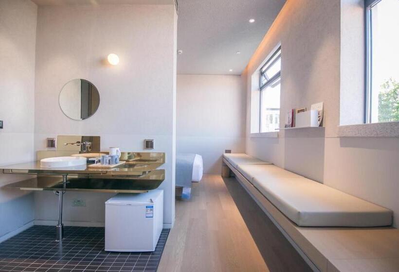 Quarto standard, Read And Rest