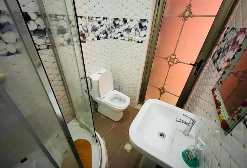 اتاق لوکس, Luanda City Hostel