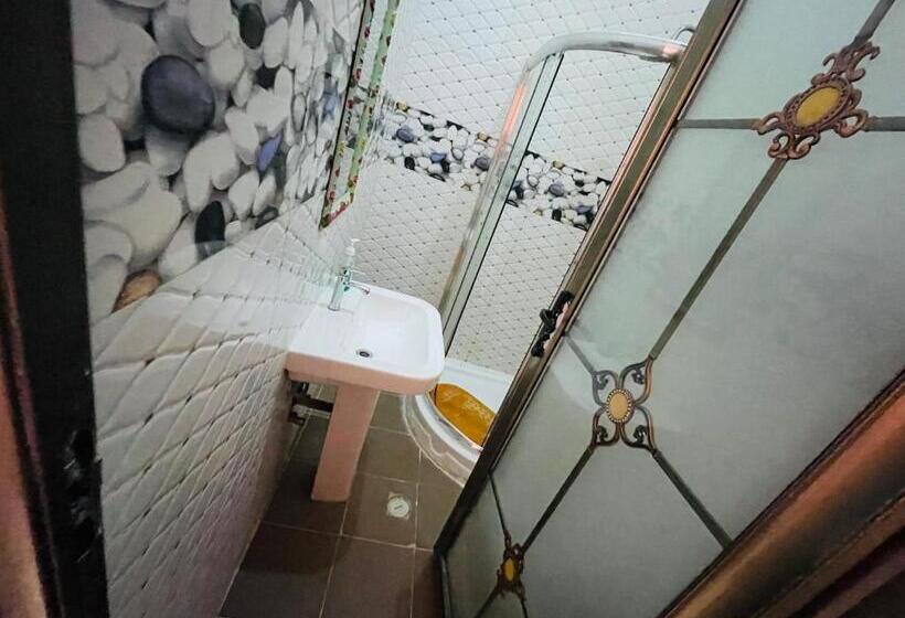 اتاق لوکس, Luanda City Hostel