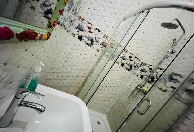 اتاق لوکس, Luanda City Hostel
