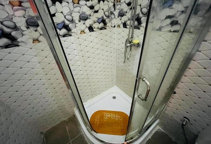 اتاق لوکس, Luanda City Hostel