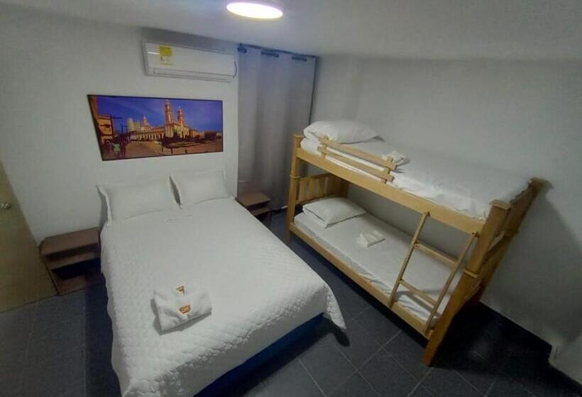 غرفة عائلية, Casa Hotel Yemi