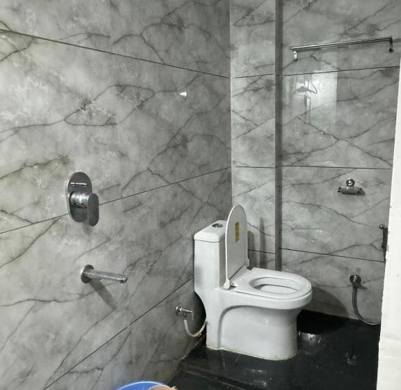 싱글 디럭스 룸, Amrat Villa