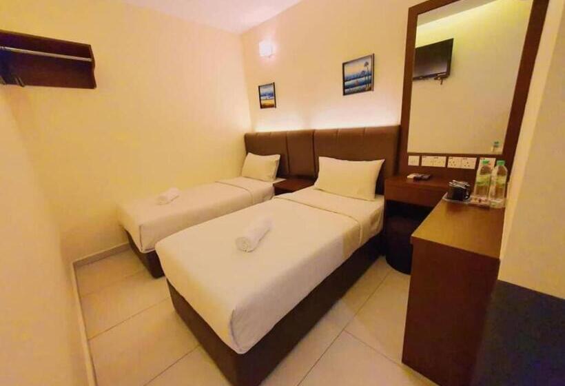 Superior Room, Avaria Signature