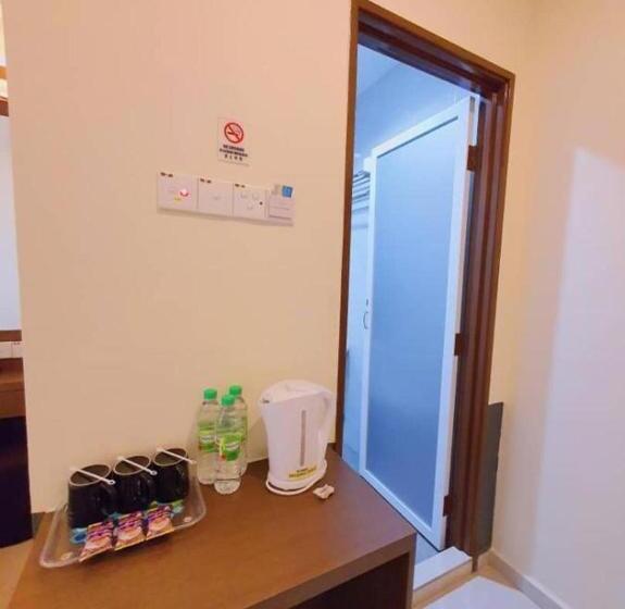 Superior Triple Room, Avaria Signature