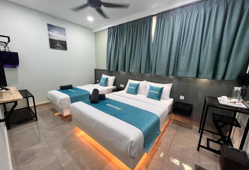 Трехместный Номер Deluxe, Beatrix