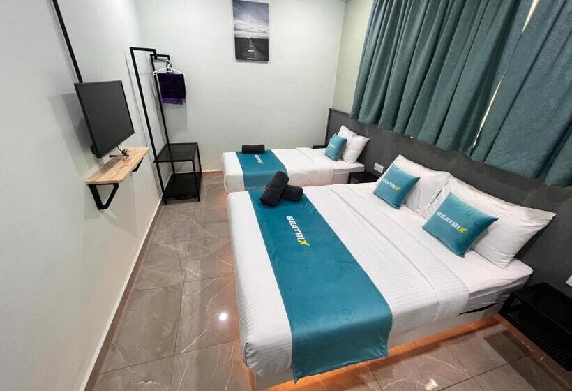 Трехместный Номер Deluxe, Beatrix