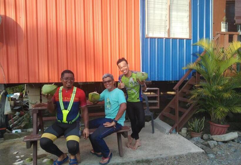 اتاق استاندارد, Darvel Bay Homestay