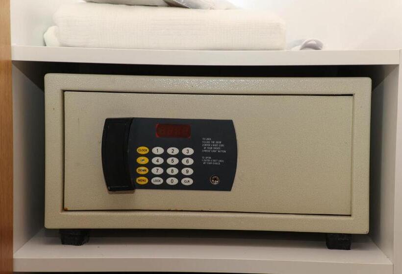 غرفة سوبيريور فردية, Gardenmode Airport