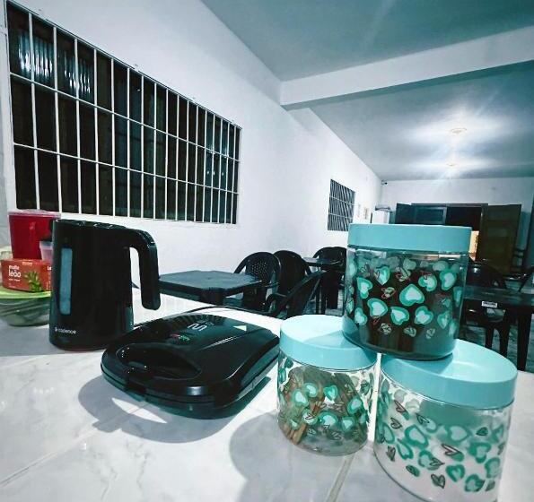 Люкс Вид на Сад, Lemon Suítes E Pousada Indaiá Riviera