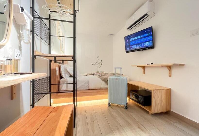 חדר דלוקס מותאם לאנשים עם מוגבלויות, Sleep Box Penang