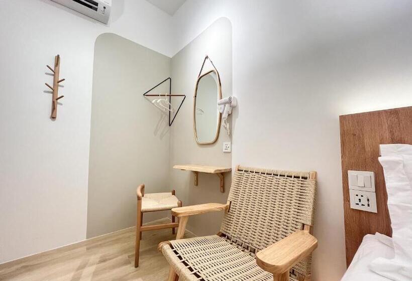 标准单人间共用浴室, Sleep Box Penang