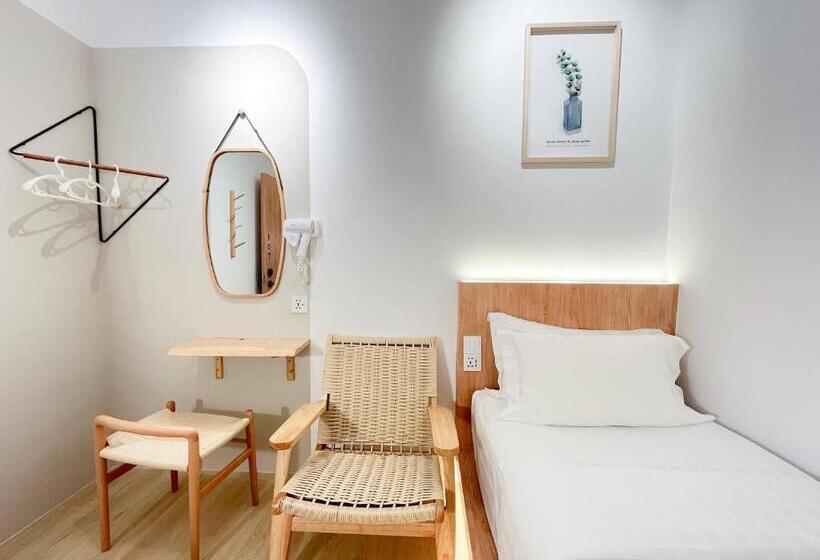 标准单人间共用浴室, Sleep Box Penang