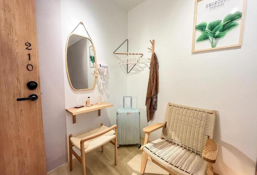 带共用浴室的标准房间, Sleep Box Penang