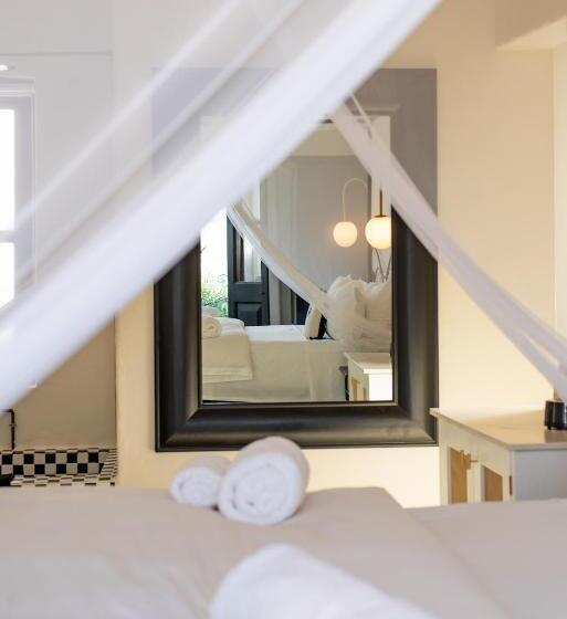 スイート, The Ivory Haus