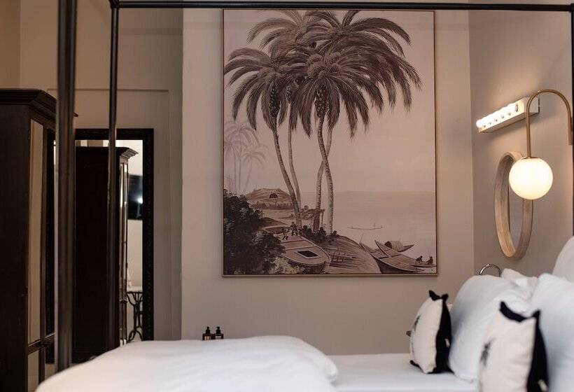 スイート, The Ivory Haus