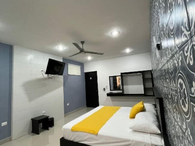 デラックスルーム, Zibahún