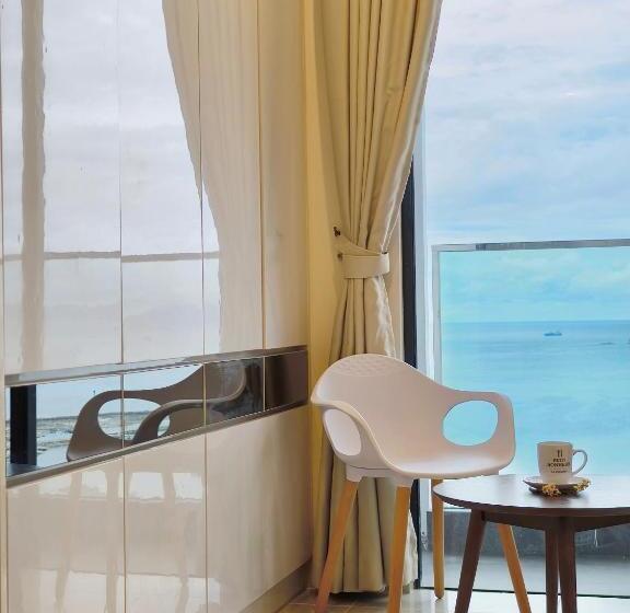 Люкс Вид на Море, Just Chillin Seaview