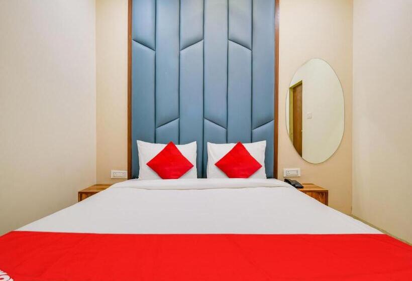 חדר קלאסי לשלושה, Oyo Hotel Bliss Stay