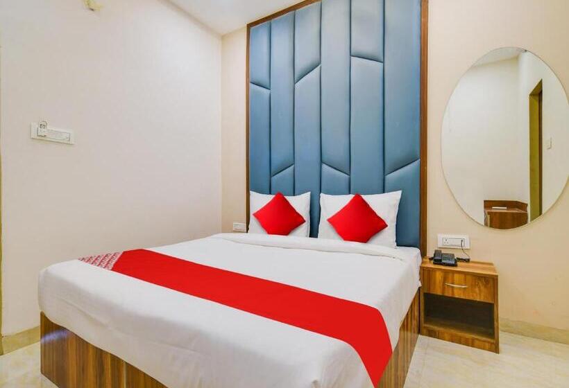 חדר קלאסי לשלושה, Oyo Hotel Bliss Stay