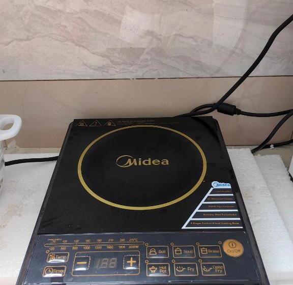 标准单人间共用浴室, 22a Hostel