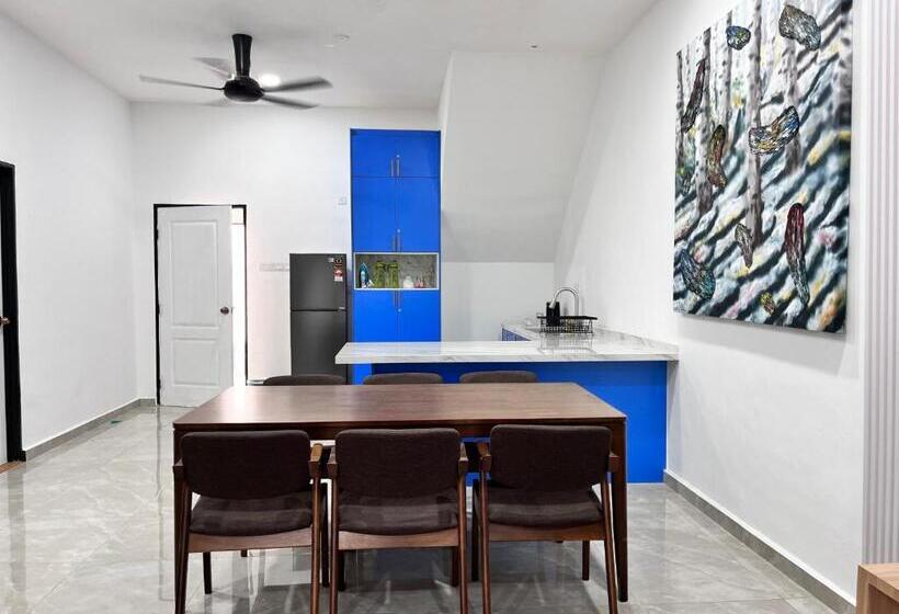 Family Suite, Jenderam Hill Villa