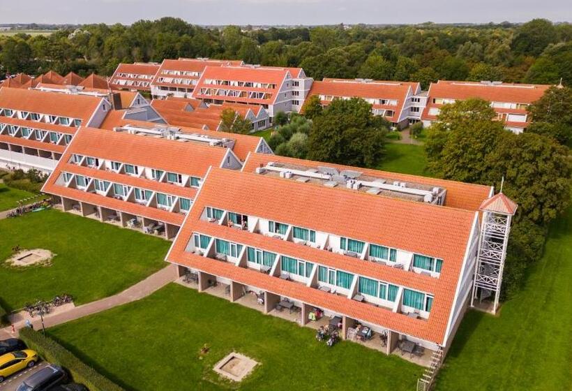 Четырехместный Номер Классик, Summio Parc Aquadelta