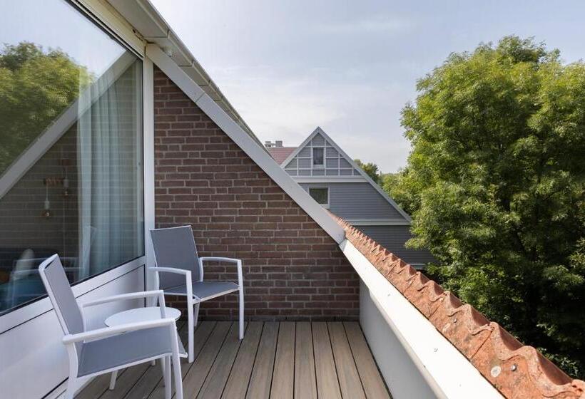 Четырехместный Номер Superior, Summio Parc Aquadelta