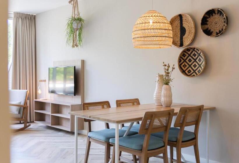 Четырехместный Номер Superior, Summio Parc Aquadelta