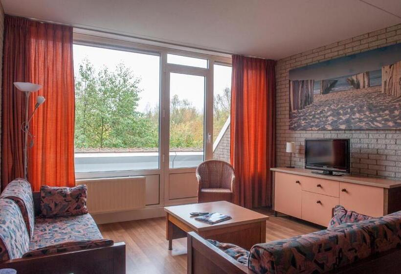 Четырехместный Номер Deluxe, Summio Parc Aquadelta