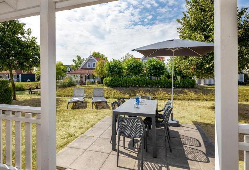 Семейное Бунгало, Summio Parc Aquadelta