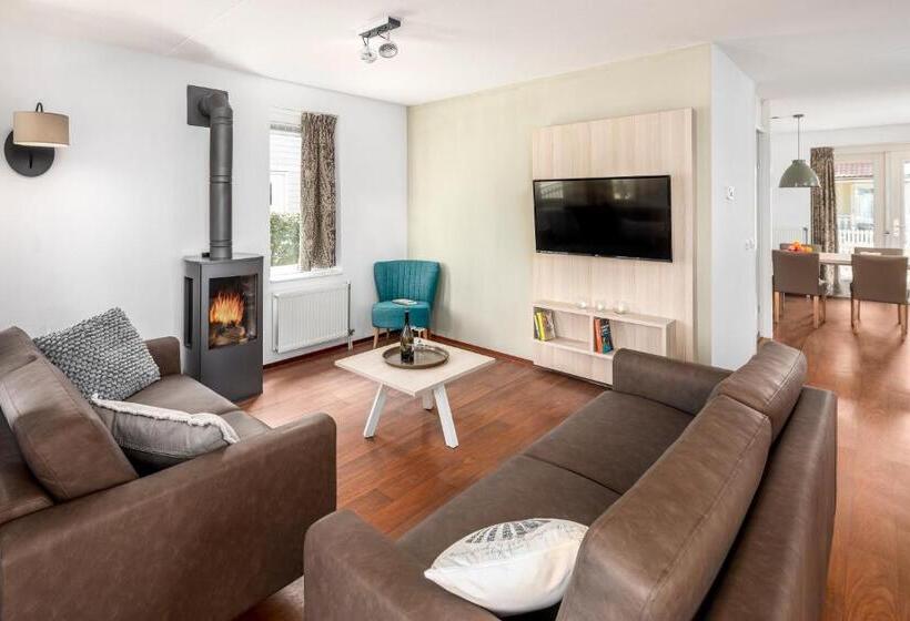 Бунгало Стандарт 3 Спальни, Summio Parc Aquadelta