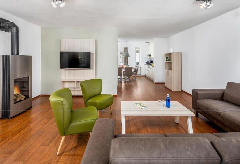 Бунгало Deluxe, Summio Parc Aquadelta