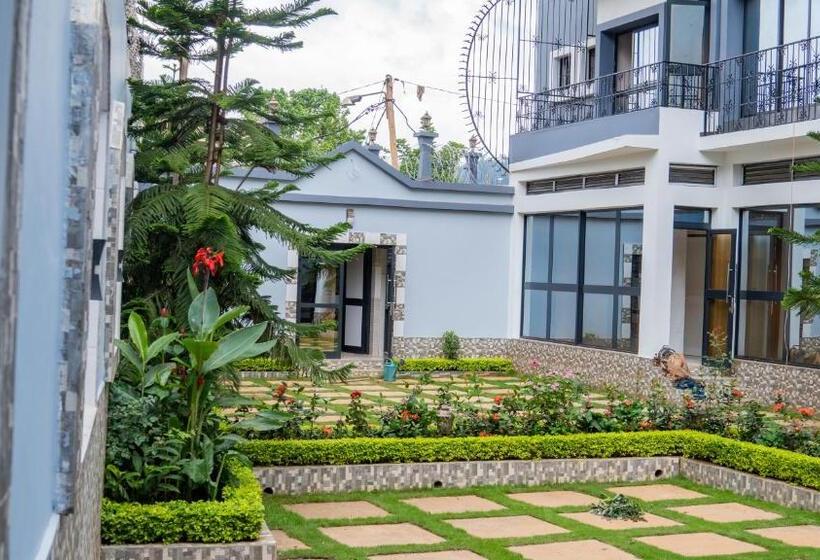 آپارتمان 3 خوابه, Résidence La Perle Yaoundé