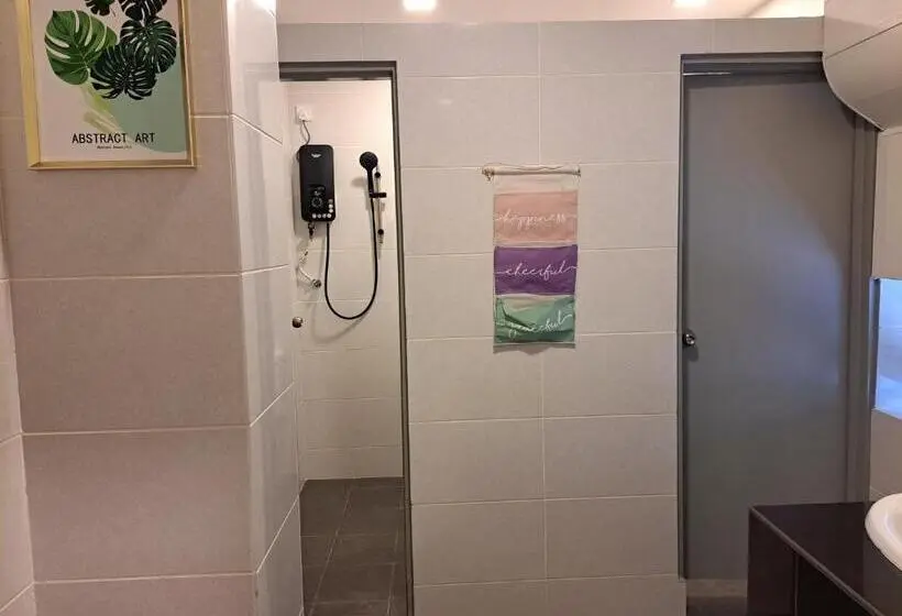 اتاق استاندارد سه نفره, Scc Hotel Pj