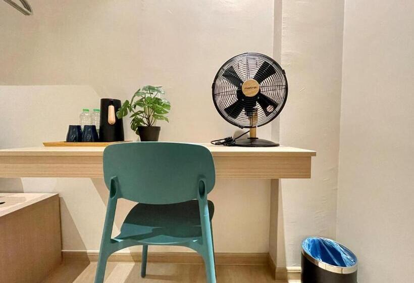 デラックスルーム, Brynton At Centrum