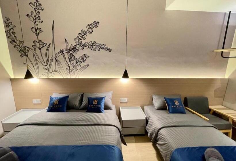 スーペリアトリプルルーム, Brynton At Centrum