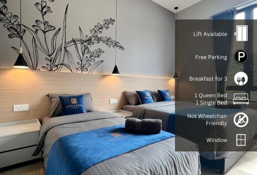 デラックストリプルルーム, Brynton At Centrum