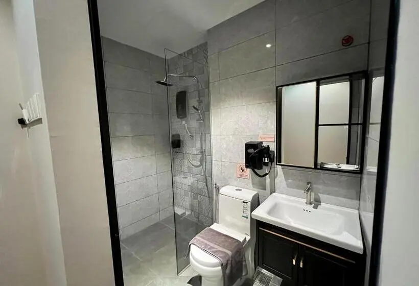 3 Bedroom Suite, Brynton At Centrum