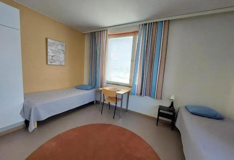 バス共有のスタンダードルーム, Hostel Teopolis