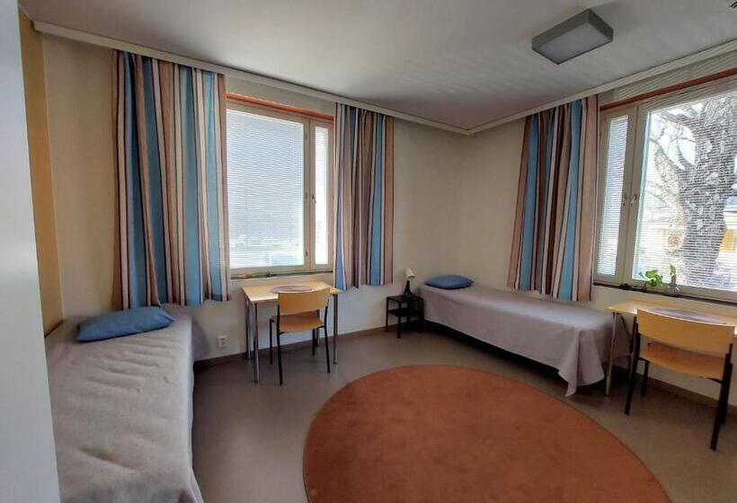 اتاق استاندارد با سرویس بهداشتی مشترک, Hostel Teopolis