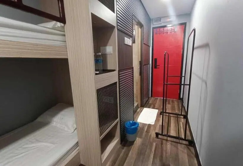 スタンダード４人部屋, Boxinn The Kontena Home