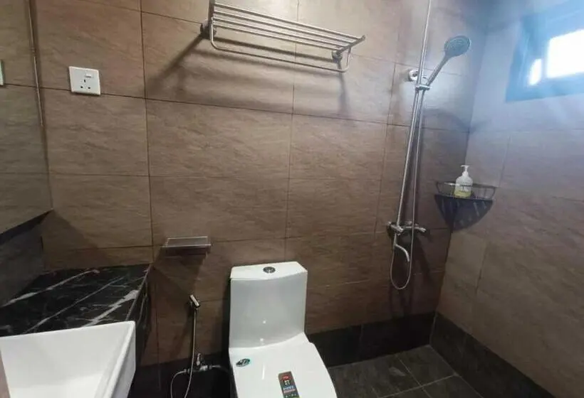 スタンダード４人部屋, Boxinn The Kontena Home